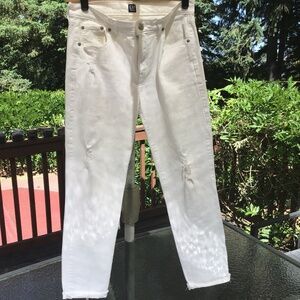 Gap Distressed White Best Girlfriend Jeans in Tall